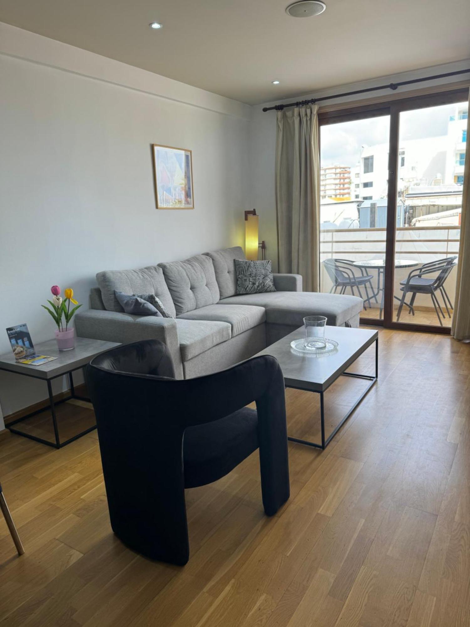 Ithaki Phinikoudes Apartment No. 105 لارنكا المظهر الخارجي الصورة