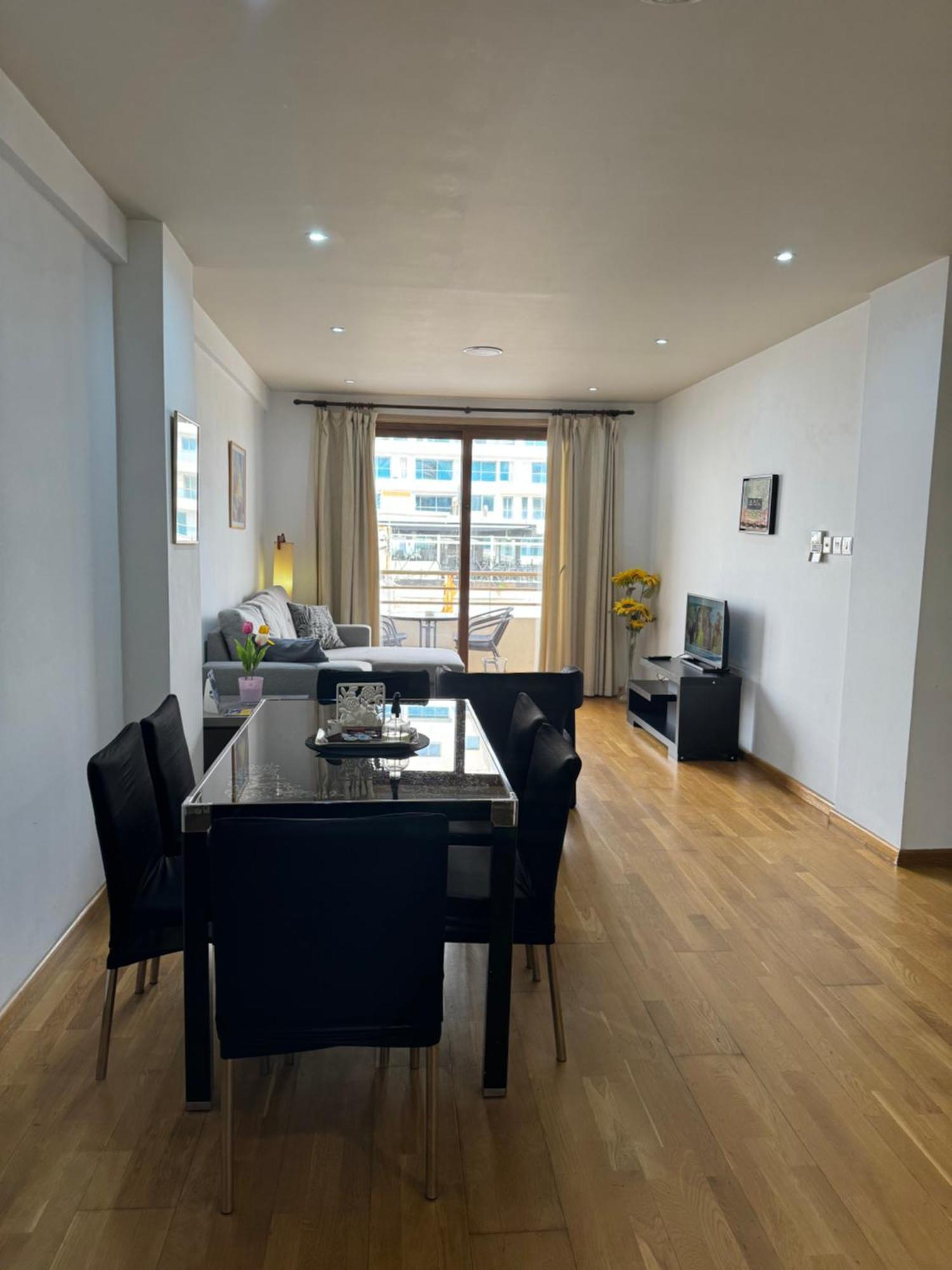 Ithaki Phinikoudes Apartment No. 105 لارنكا المظهر الخارجي الصورة